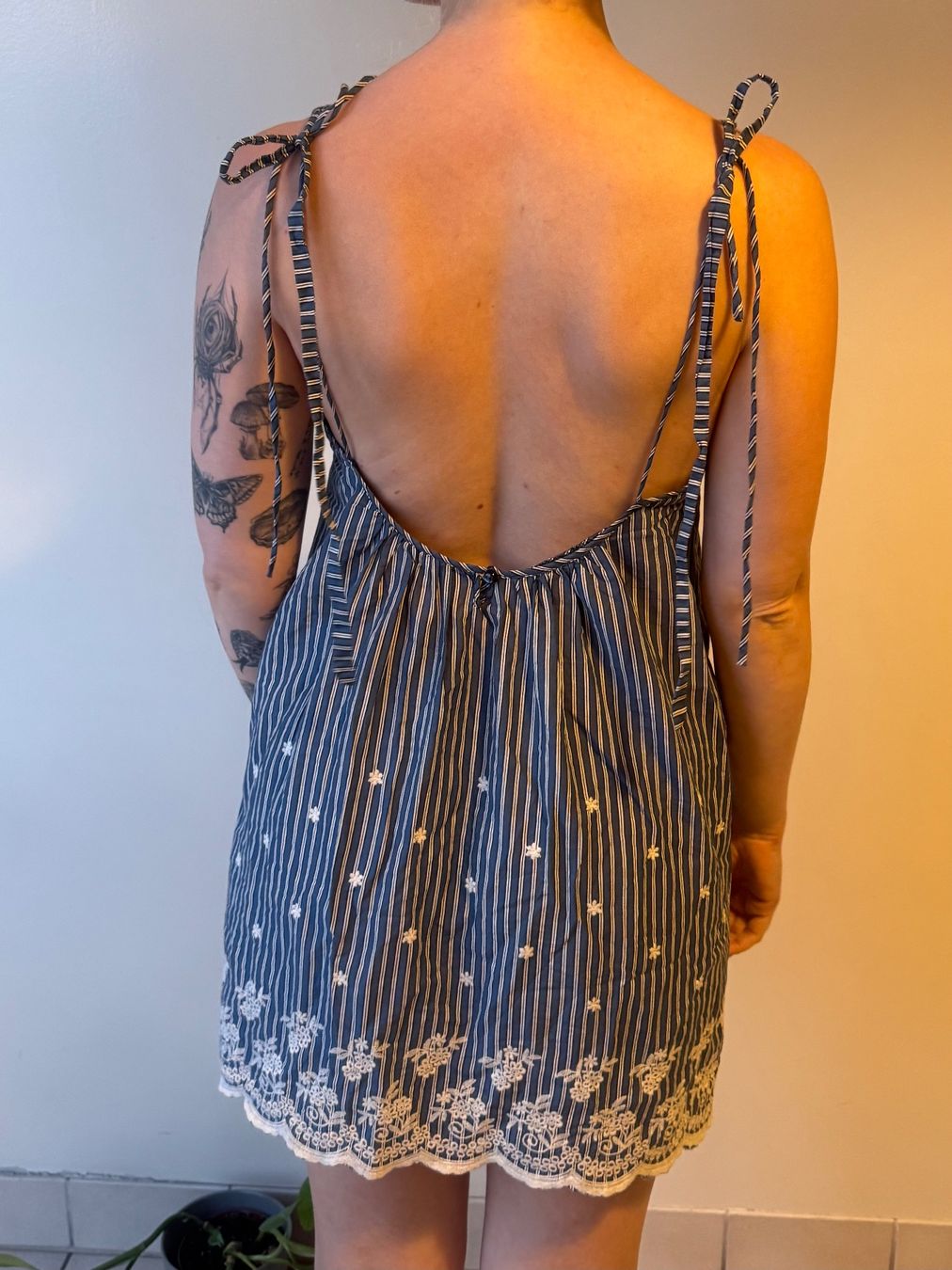 Vestiti: Robe d'été – Usato da Carouge GE venduto da vit_v5h9