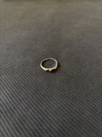 Silberring mit kleinem Stein, Grösse 55 neuwertig 800