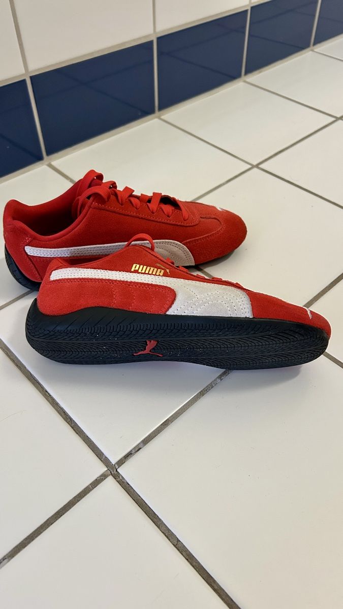 Puma Scarpe da donna: Rote Puma-Sneakers, Grösse 36 – Usato da Zürich venduto da Mary8044 3