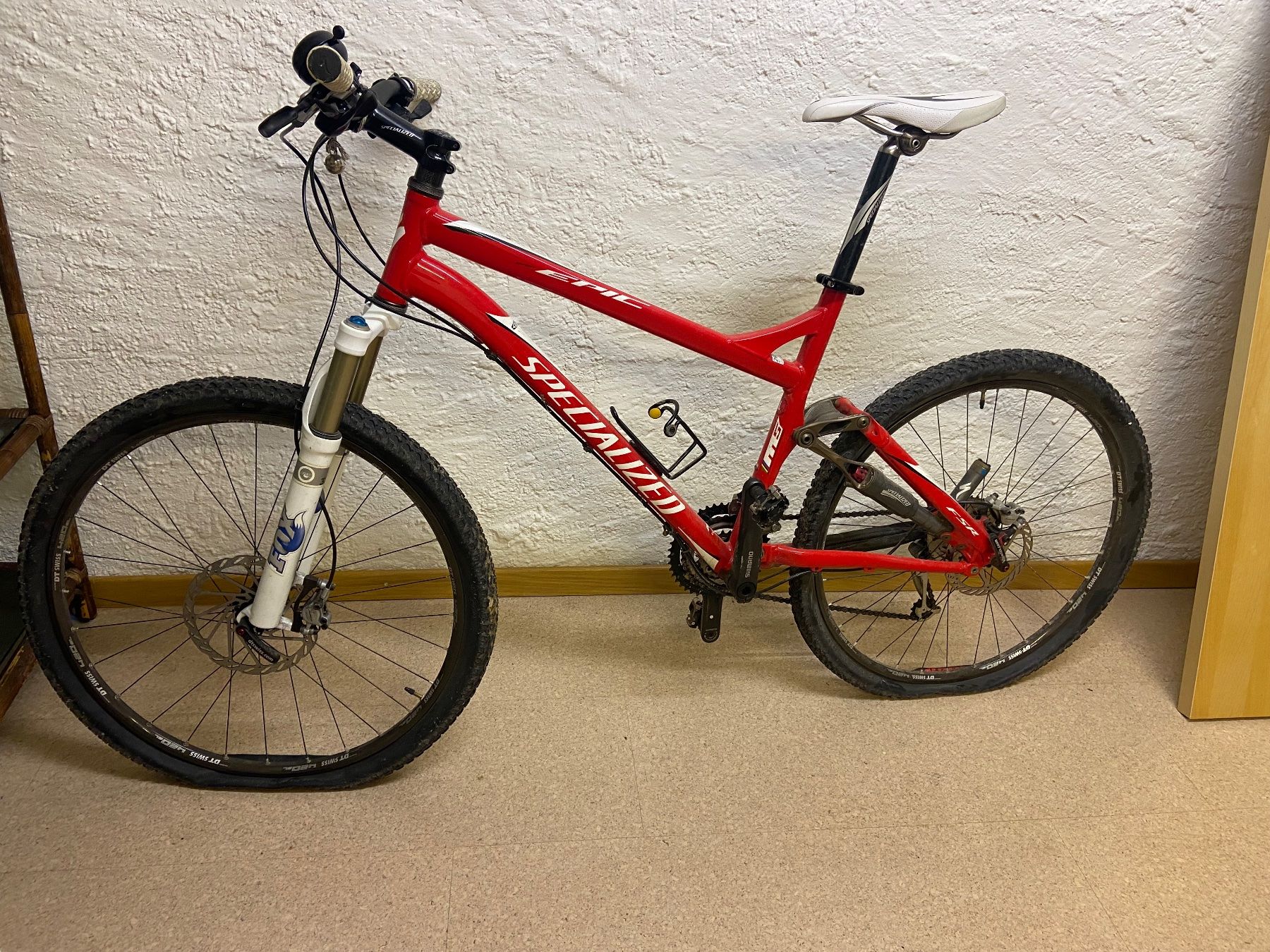Specialized Biciclette: Mountainbike Specialized – Usato da Zürich venduto da Camogli51