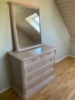 Kommode aus Massivholz Eiche mit Spiegel