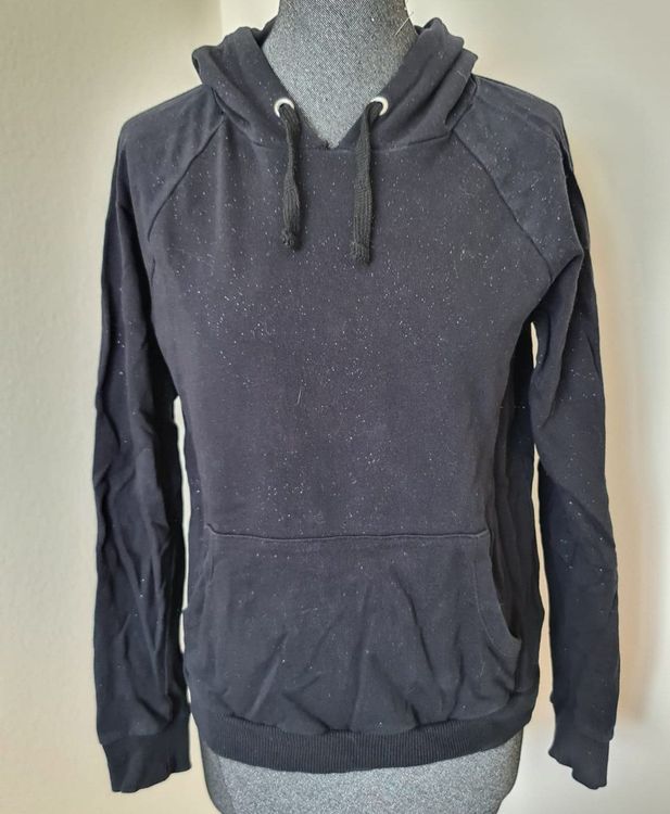 Pulls & Sweat-shirts: Schwarzer Glitzerpullover – D'occasion à Steffisburg par Schlabber