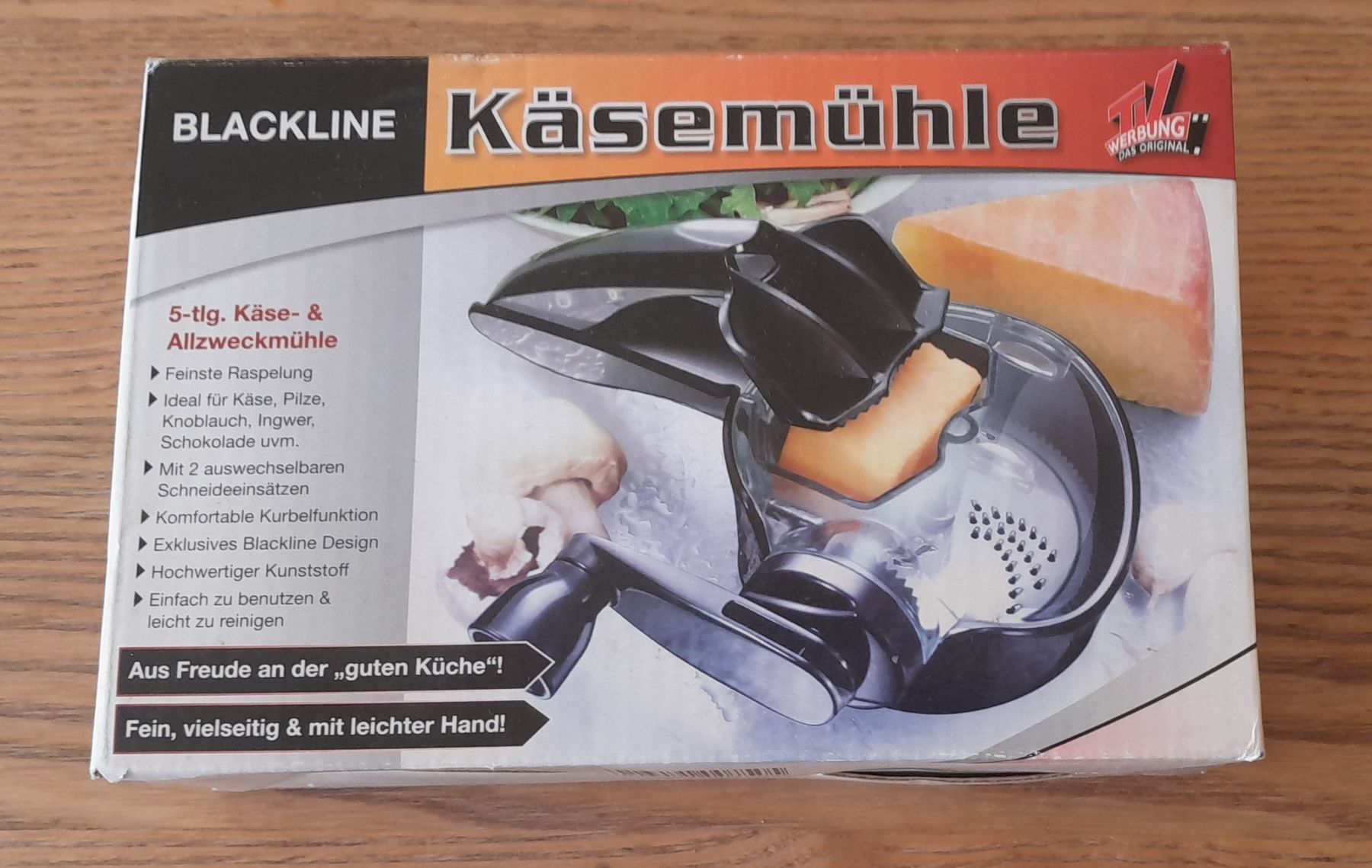 Küchengeräte: BLACKLINE Käsereibe neu & originalverpackt – Neu und originalverpackt aus Adlikon b. Andelfingen von Kraemse