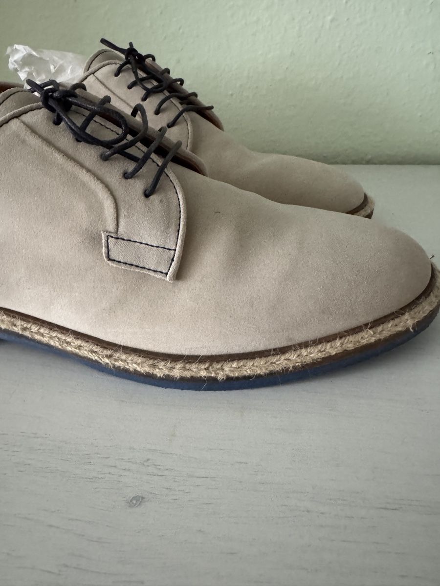 Scarpe da uomo: Herrenschuhe 43 gr – Usato da Dübendorf venduto da Ilsaporedelviaggio 1