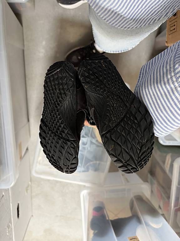 Scarpe per ragazzi: Barfuß Schuhe Merell Kinder Gr. 30 – Usato da Zürich venduto da vio_vv97 1