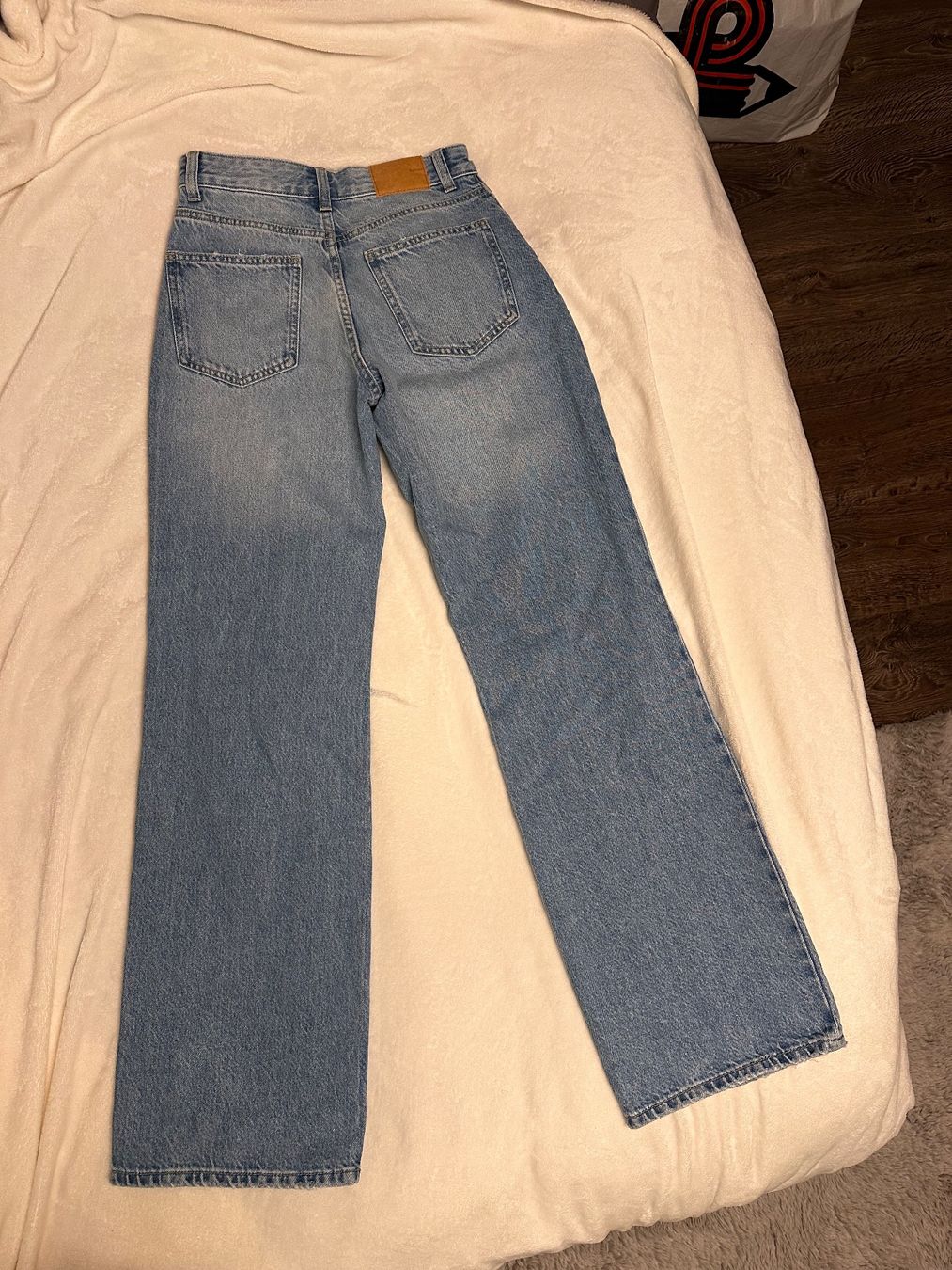 Bershka Jeans: Bershka Wide Leg Jeans Gr. 34 – Gebraucht aus Dübendorf von bol_h67v 1