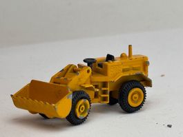 GB5- NZG Radlader orange