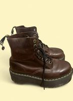 Cognac/braune Dr. Martens Stiefel