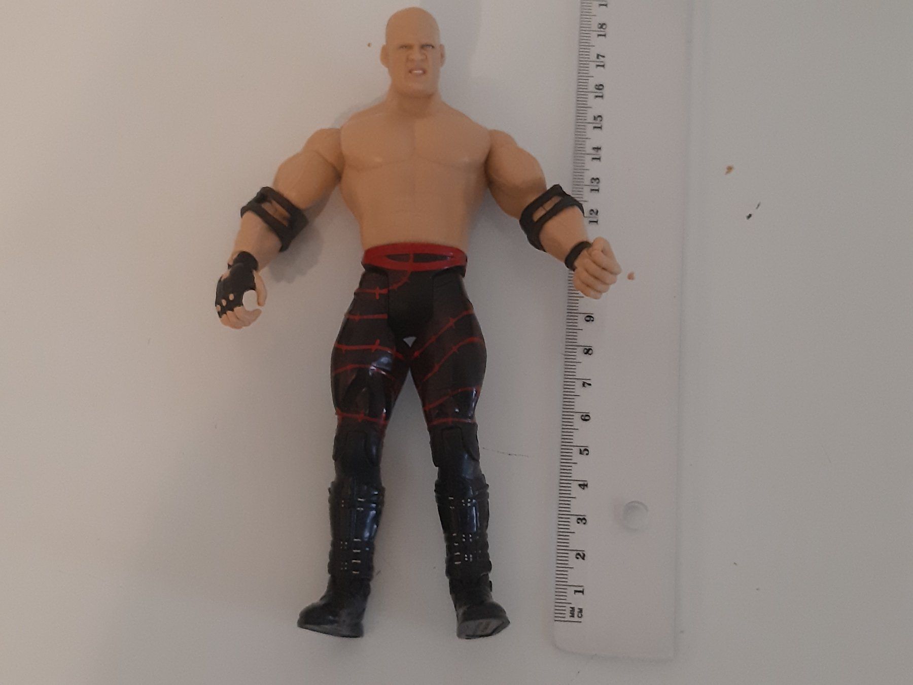 WWE Statuette: WWE Action Figure Unmasked Kane 2003 – Usato da Buchs SG venduto da Bray_Law 4