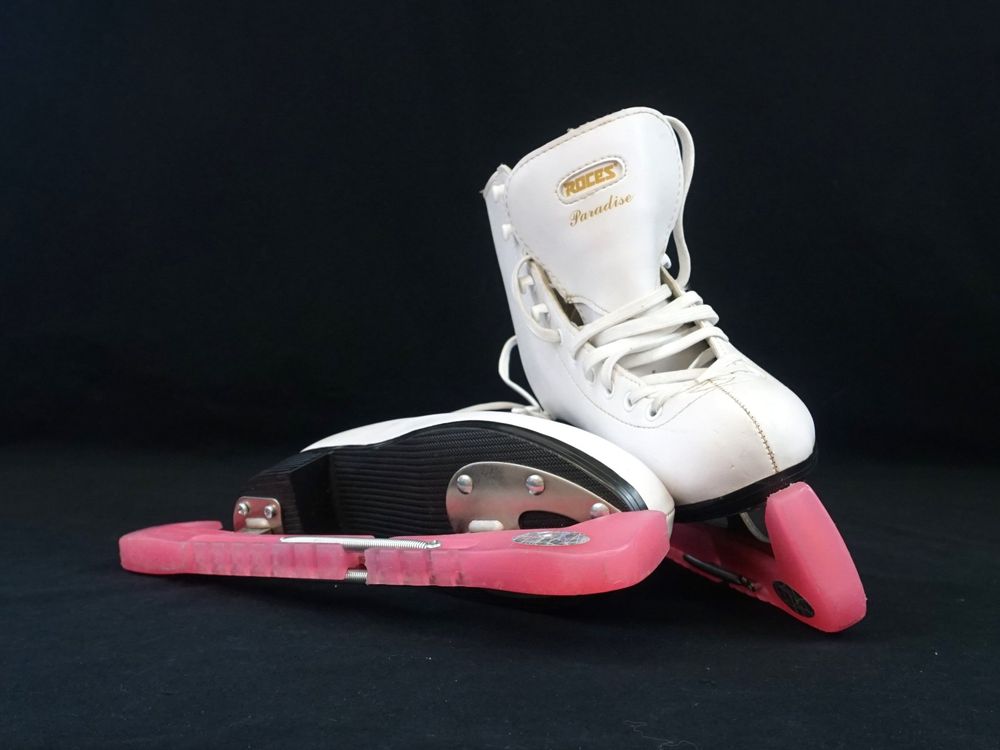 Roces Schlittschuhe Gr. 35 (Gebraucht) in Pratteln für CHF 10 – mit ...