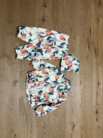 Molo Regejacke und Regenhose 98 Orange Muster neu