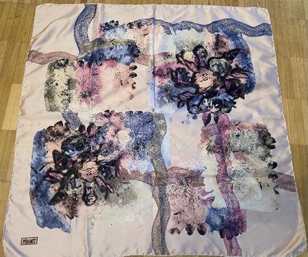 Piramit Seiden Foulard 🌸