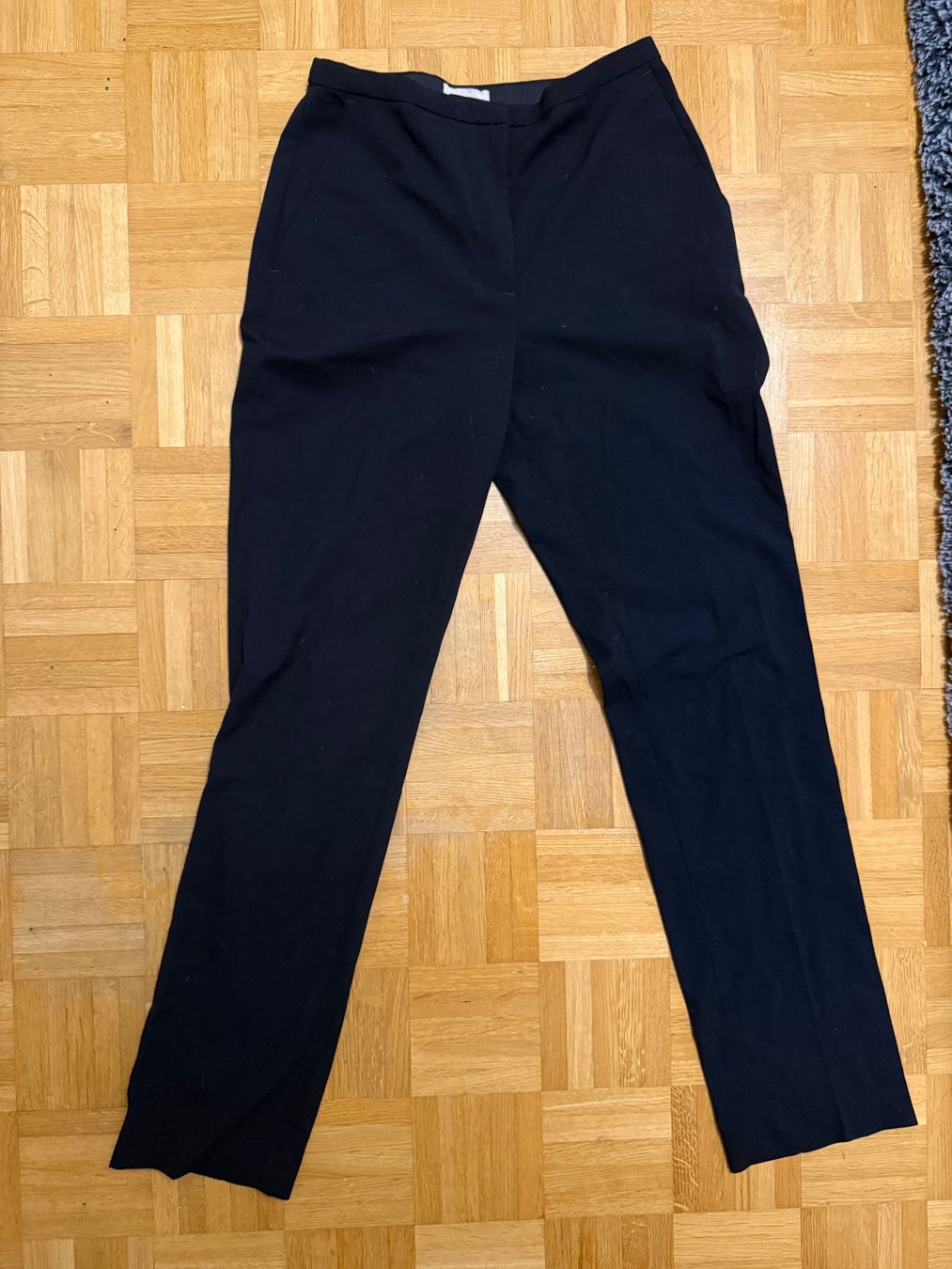 H&M Pantaloni: Arbeitshosen Set – Usato da Dübendorf venduto da sof_y5dt 4