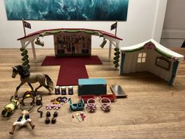 Schleich Pferdeshow mit Zubehör