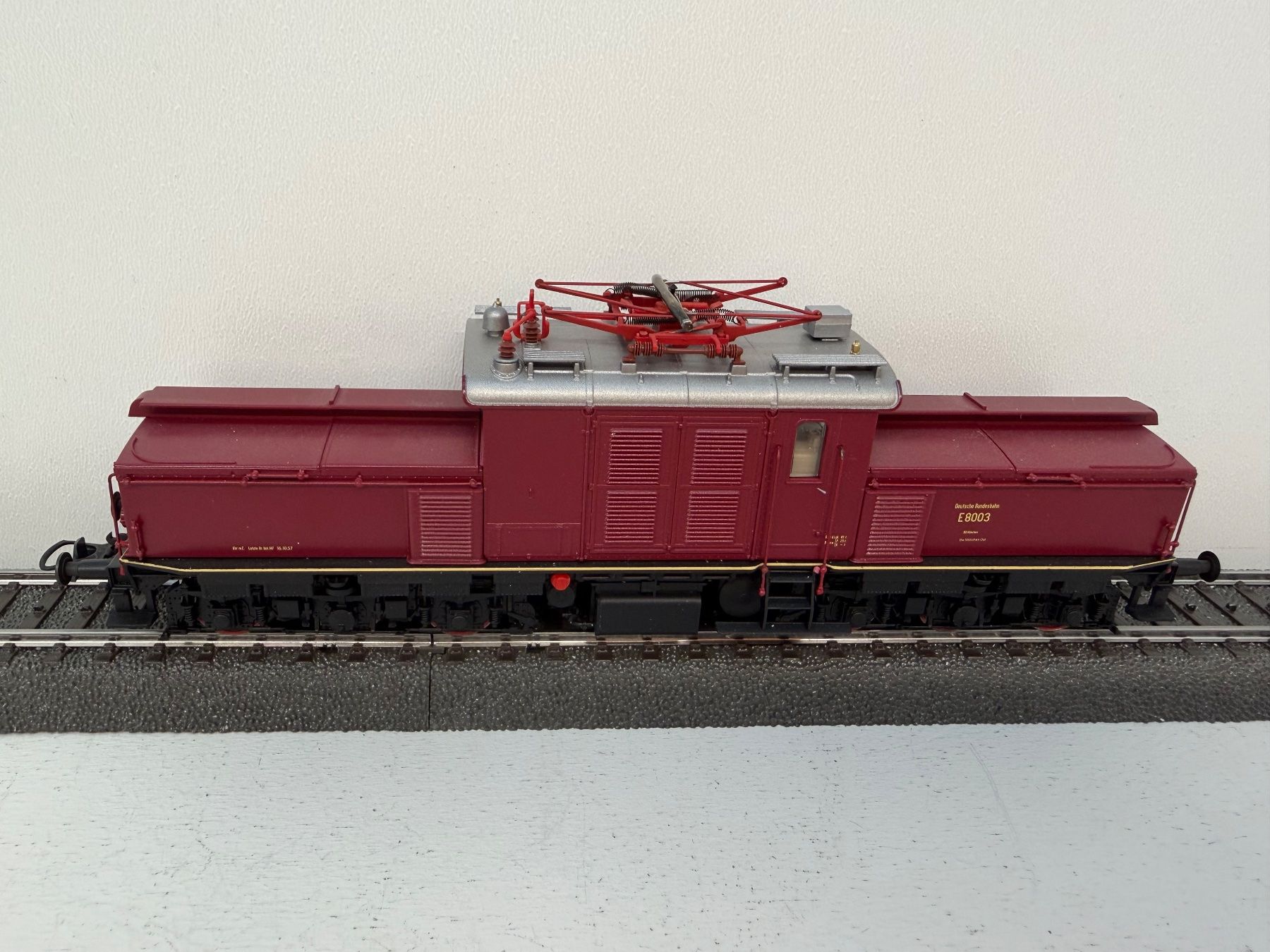Roco Modellini di ferrovie: Roco Lokomotive 78655 E 80 03 HO – Usato da Büsserach venduto da ModellbahnDepot 3