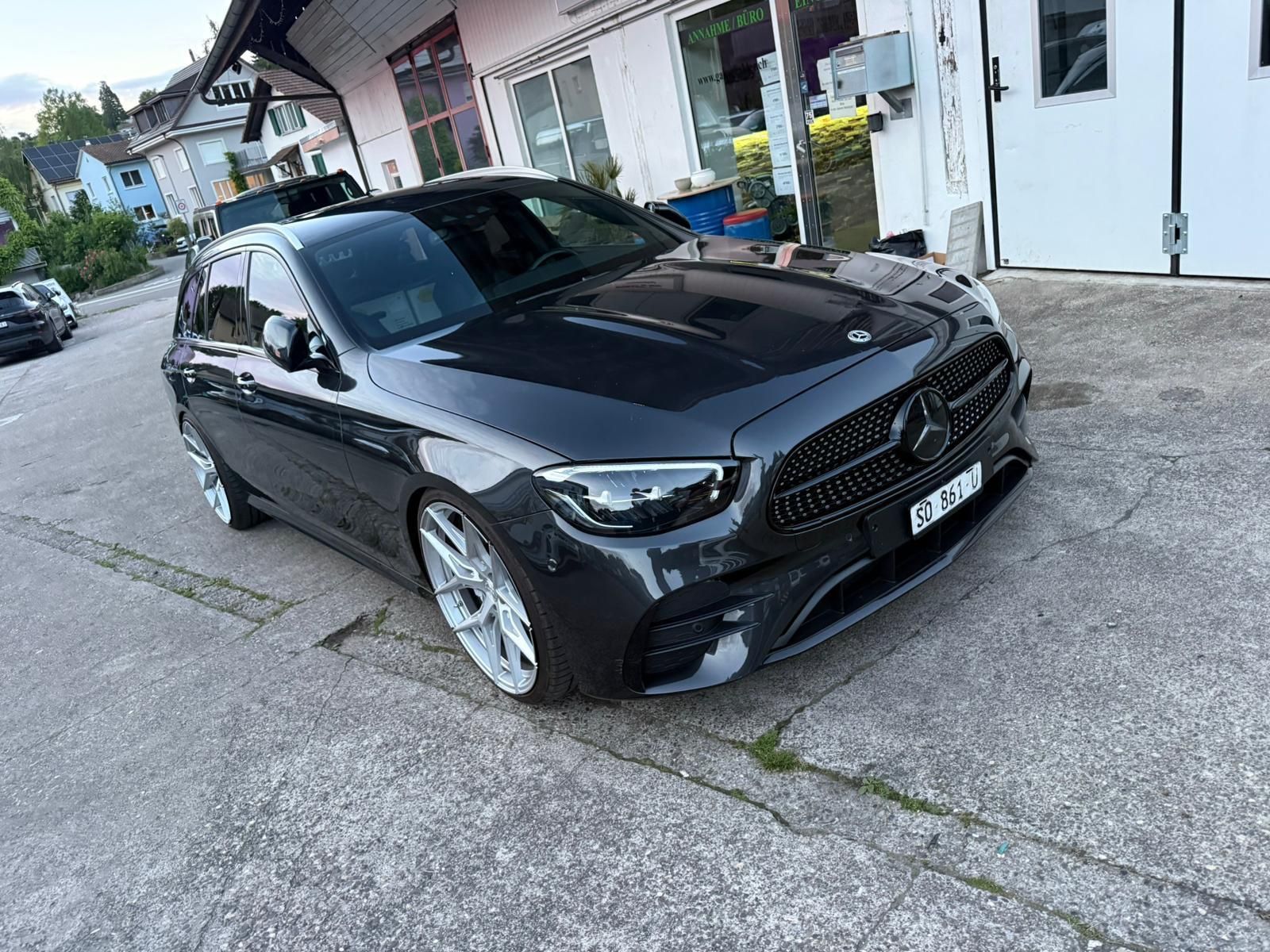 Mercedes-Benz Automobili: Mercedes Benz E300 T – Usato da Birsfelden venduto da jgd_7pq6