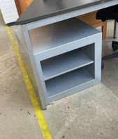 Druckerregal/Beistelltisch mit 2 Ablagen
