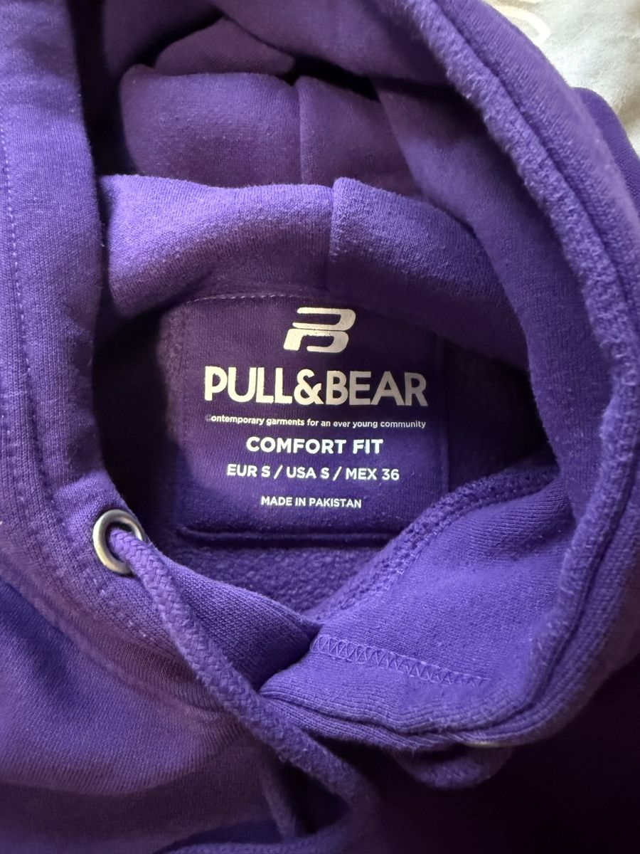 Pull&Bear Maglioni & Felpe: Pullover Pull&bear viola, con cappuccio, S – Usato da Monteggio venduto da alyssak327 1
