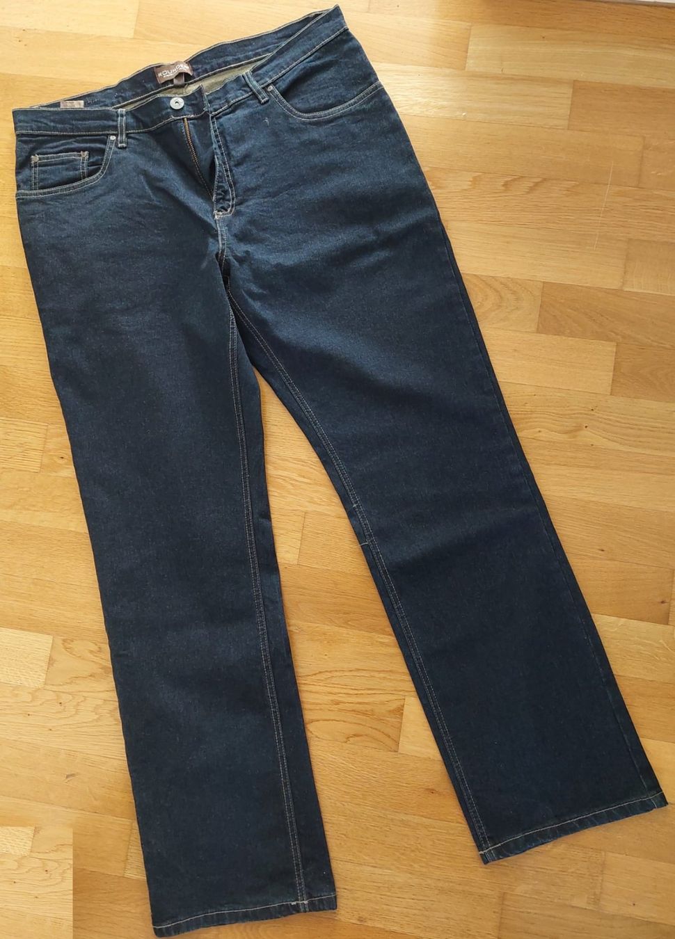 Jeans: Jeans neu Marke Rounder – Nuovo (secondo la descrizione) da Wetzikon ZH venduto da Sylkli