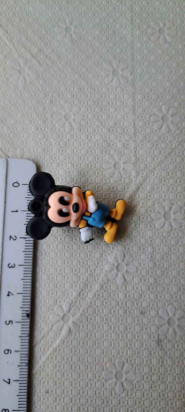 Disney Statuette: Mickey Mouse figurine with rosary beads – Nuovo (secondo la descrizione) da Bern venduto da mahilini 2