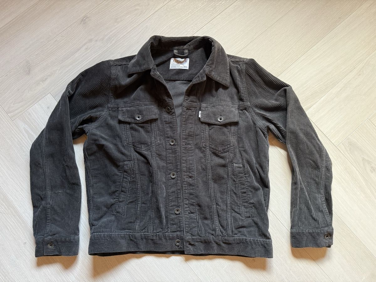Nikin Jacken: Nikin Jeansjacke Grösse M – Neu (gemäss Beschreibung) aus Saignelégier von lamps