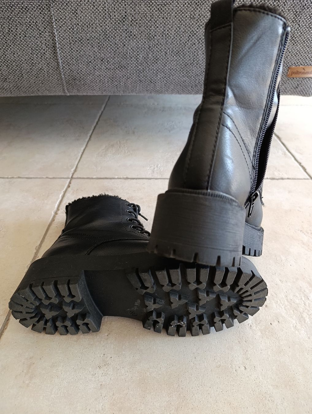 Dosenbach Scarpe da donna: BOTTINES CATWALK NOIR FOURRÉES 38 – Usato da Sierre venduto da shirley04 4