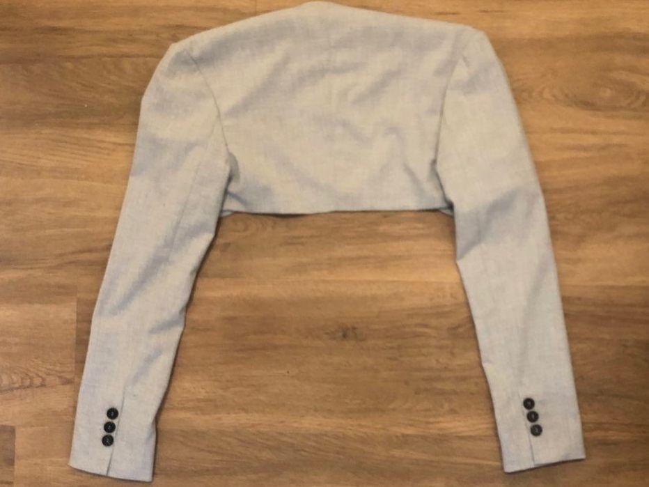 Bershka Vestes: Veste courte Bershka – Neuf (Voir description) à Genève par rez_c6c6 1