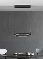 Schwarze LED-Pendellampe "Float" - Modernes Design