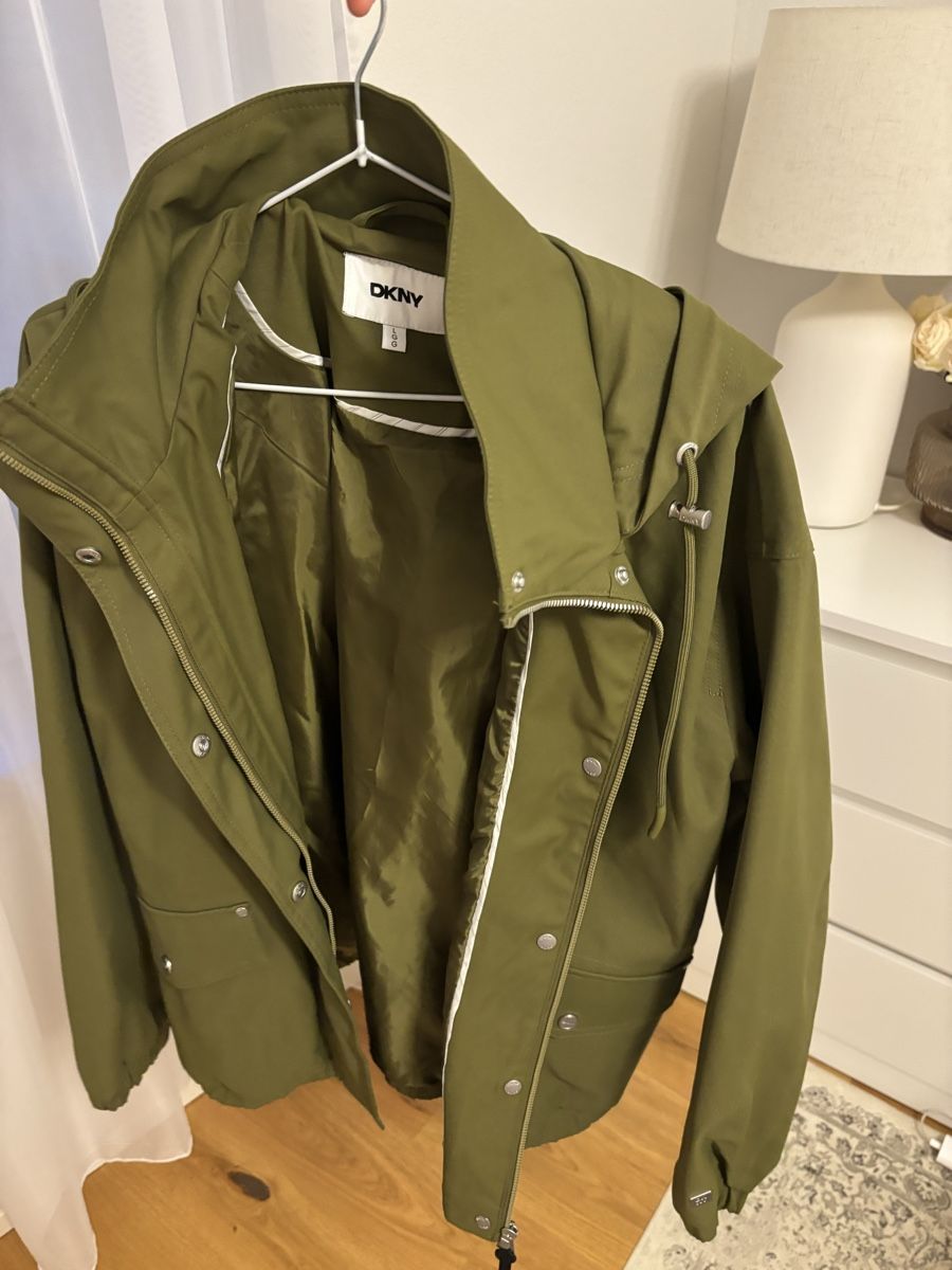 DKNY Jacken: DKNY Jacket NP: 245.- – Neu (gemäss Beschreibung) aus Horgen von len_qjz9 1