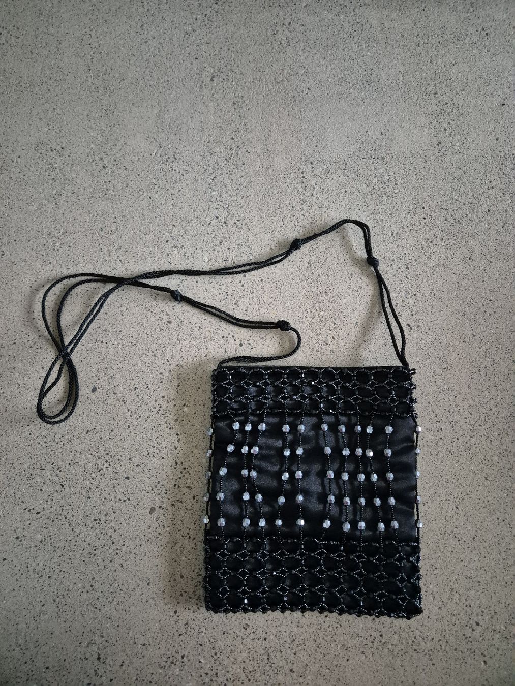 Borse da donna: Hübsche Tasche mit Perlen – Usato da Schlieren venduto da nat_76vd