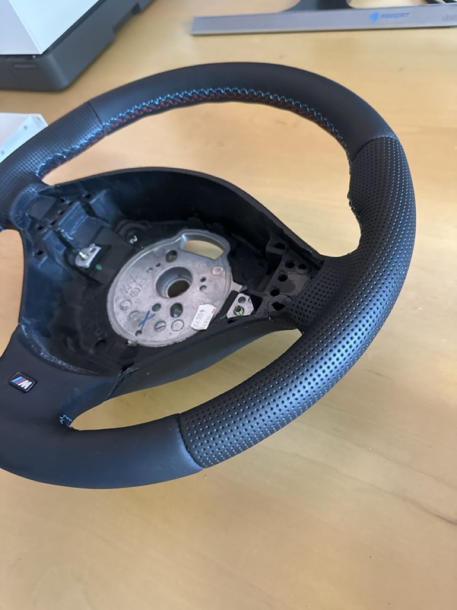 BMW Automobili: BMW E39 Lenkrad (Vorfacelift) – Nuovo (secondo la descrizione) da Hunzenschwil venduto da man_syd8 1