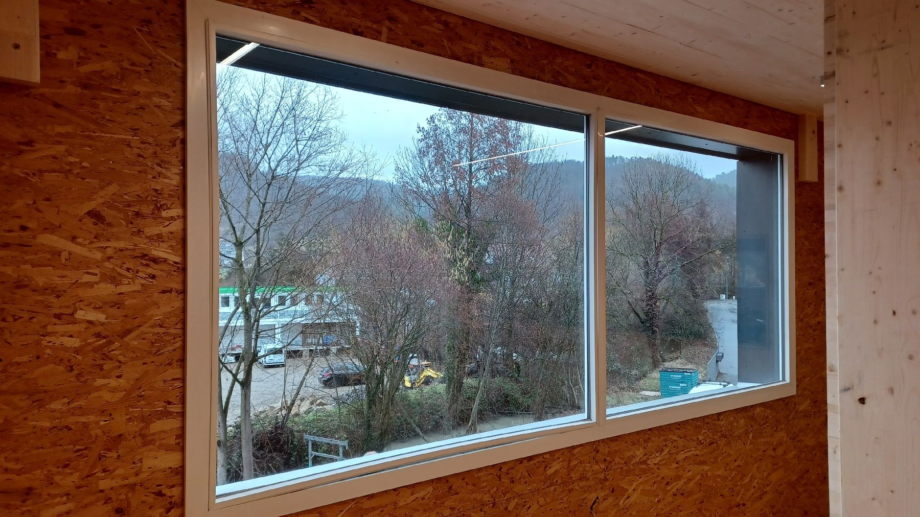 Fenster: Fenster Isolierglas, Festverglasung – Gebraucht aus Lausen von rue_77vn 1