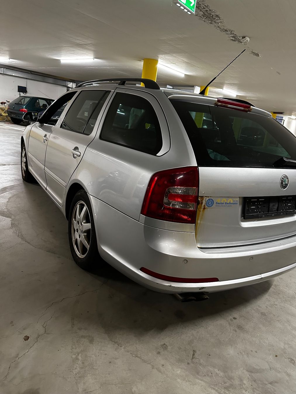 Skoda Autos: Skoda Octavia RS 2.0 Benzin – Gebraucht aus Sevelen von Transporter3 2