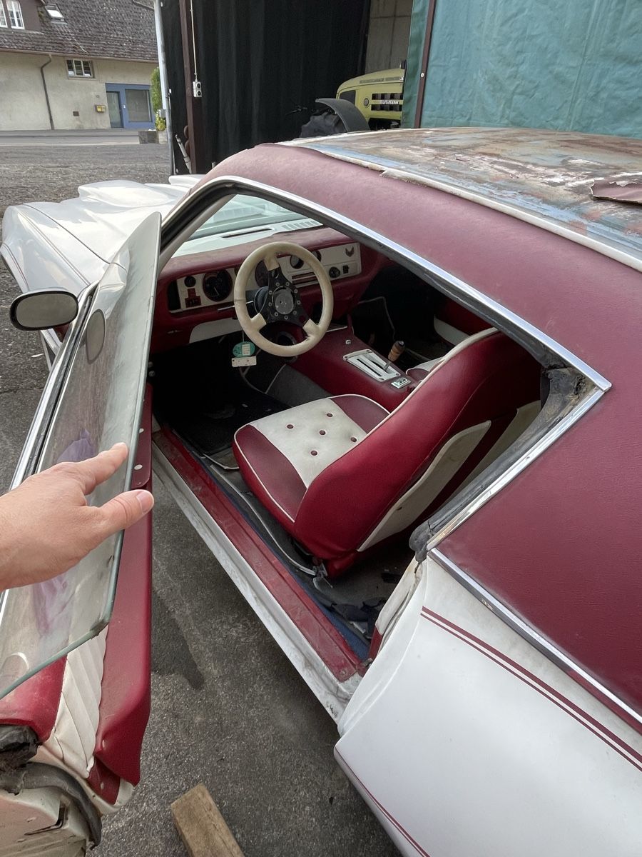 Pontiac Automobili: Pontiac Firebird Formula 400, 1971 – Difettoso da Zetzwil venduto da Manilausg 5