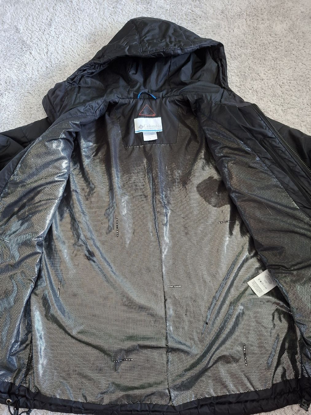 Columbia Jacken: Veste Columbia noire taille M  – Gebraucht aus Renens VD von ser_j2fn 5