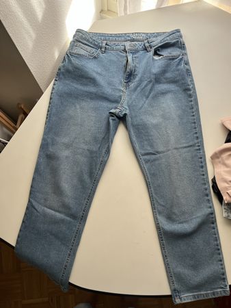 Jean Gaston bleu délavé coupe droite taille 40 bon état
