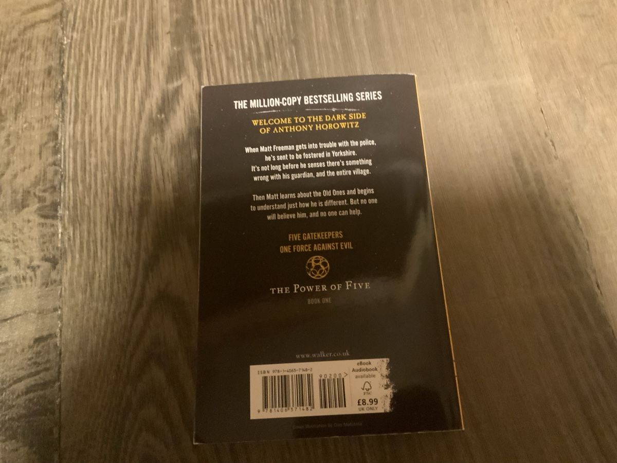 Libri: Raven’s gate by Anthony Horowitz – Nuovo (secondo la descrizione) da Verbier venduto da sar_rwt6 1