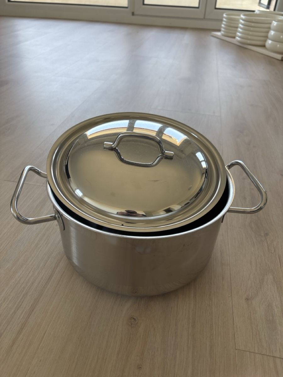 Pentole: Casserole + couvercle comme neuf – Nuovo (secondo la descrizione) da Bressaucourt venduto da uba_rhf8