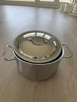 Casserole + couvercle comme neuf