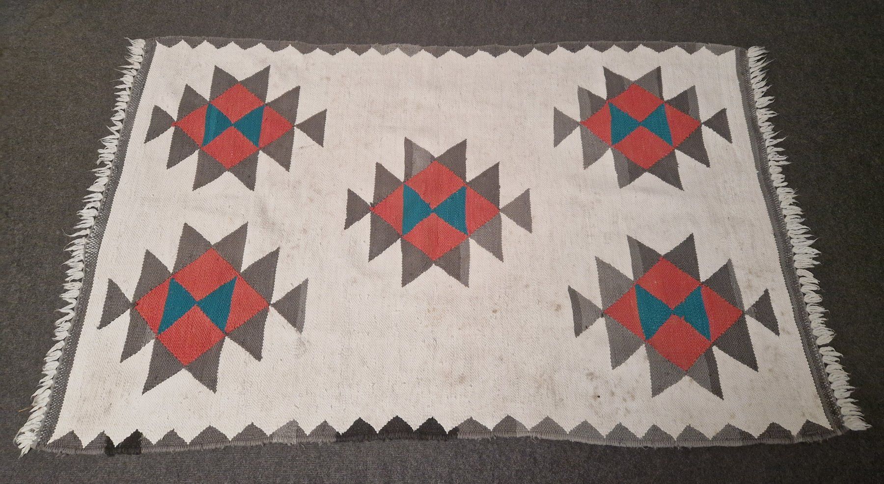 Tappeti: Indianer Teppich – Usato da Seedorf BE venduto da Stibutz