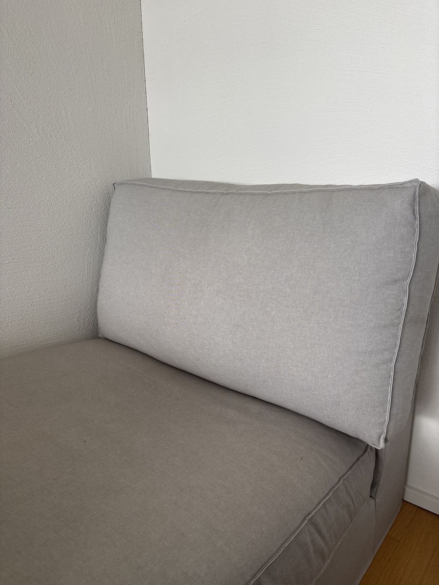 Divani: Modern Grey Sofa – Usato da Zürich venduto da ich_z6th 2