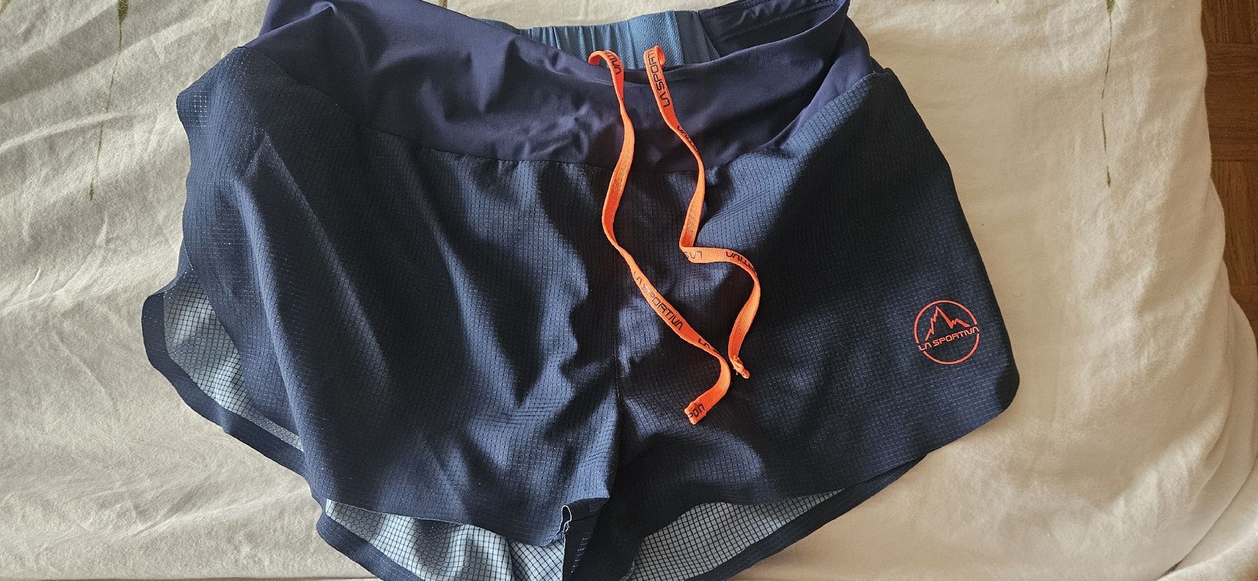 La Sportiva Hosen: La sportiva – Gebraucht aus la tour-de-peilz von Hibou82