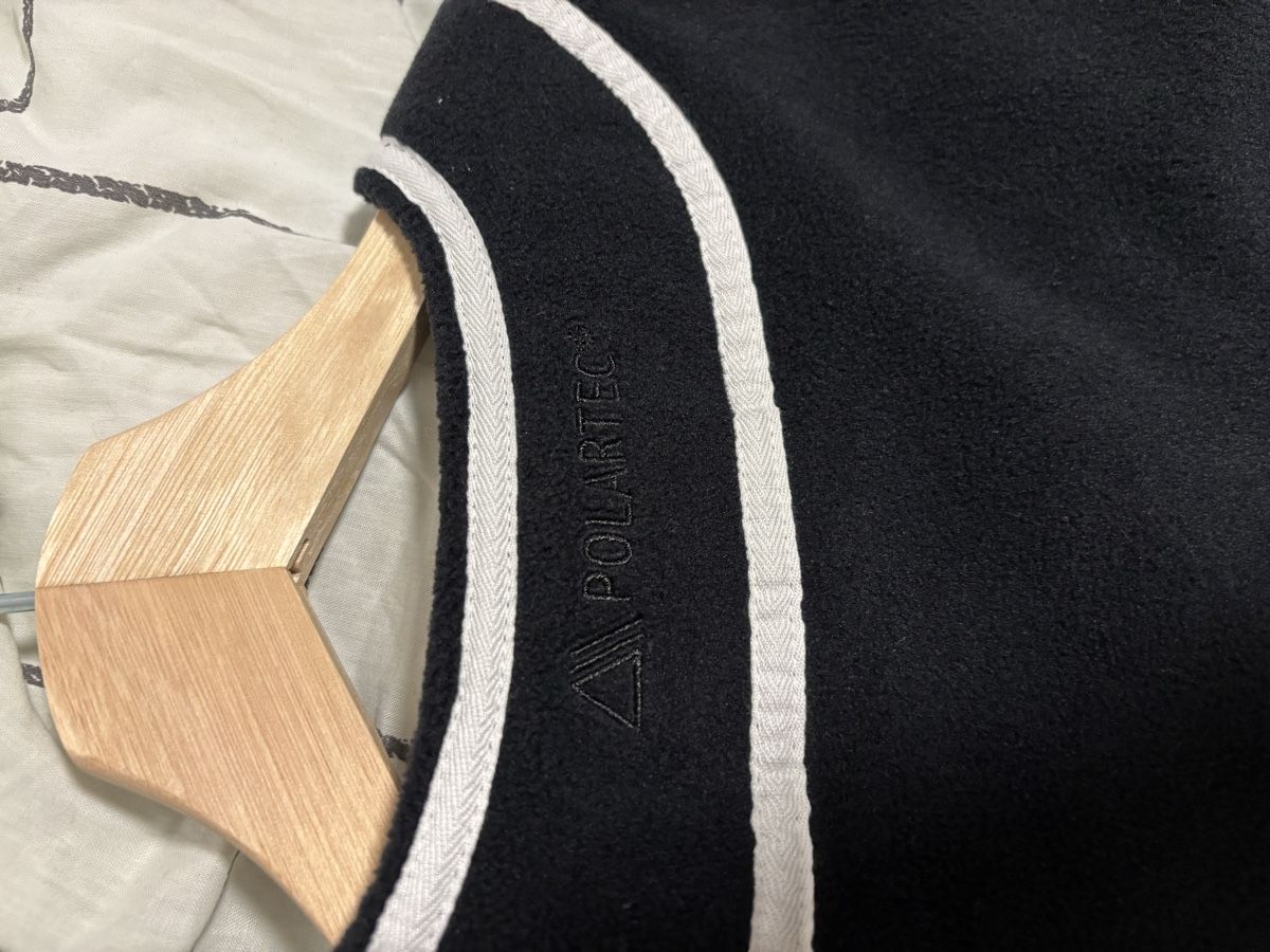 Maillots de corps & Pantalons: Supreme maillot  – Neuf (Voir description) à Neuchâtel par eli_kz9z 2
