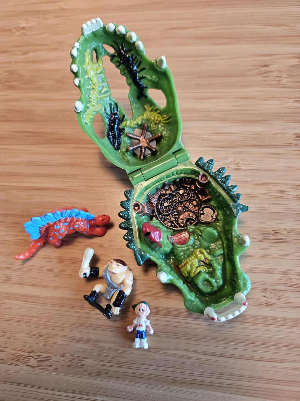 Giocattoli: MIGHTY MAX KRONOSAUR KOMPLETT 1992 – Usato da Sarnen venduto da rockola02 1