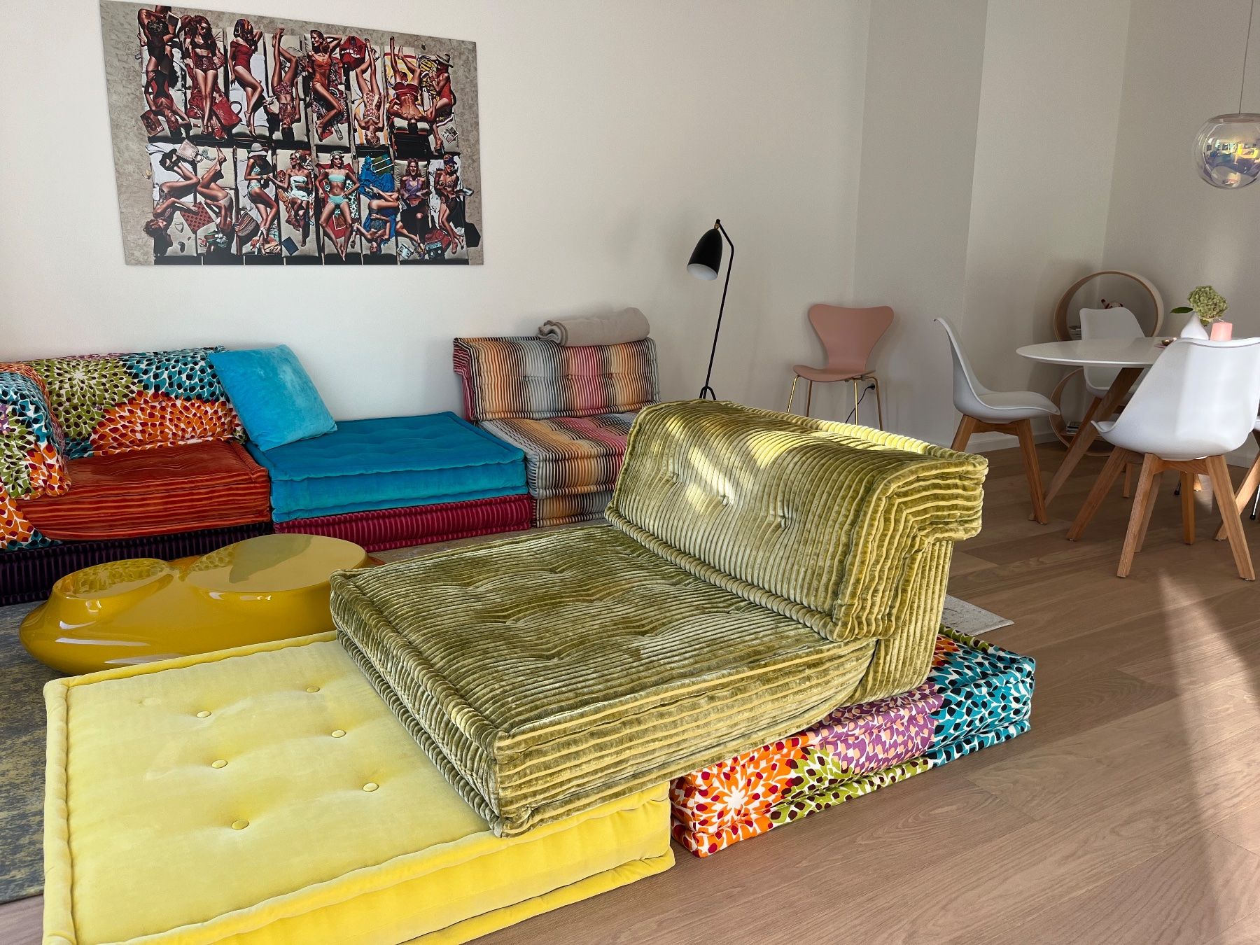 Roche Bobois Sofas: Original Roche Bobois Mah Jong Sofa – Gebraucht aus Affoltern am Albis von sheelakatze 1