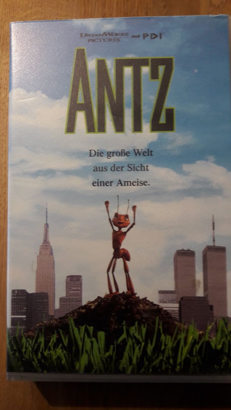 Tutti i VHS: 6 VHS Kinder -  Filme – Usato da Alten venduto da Regenwasser 3