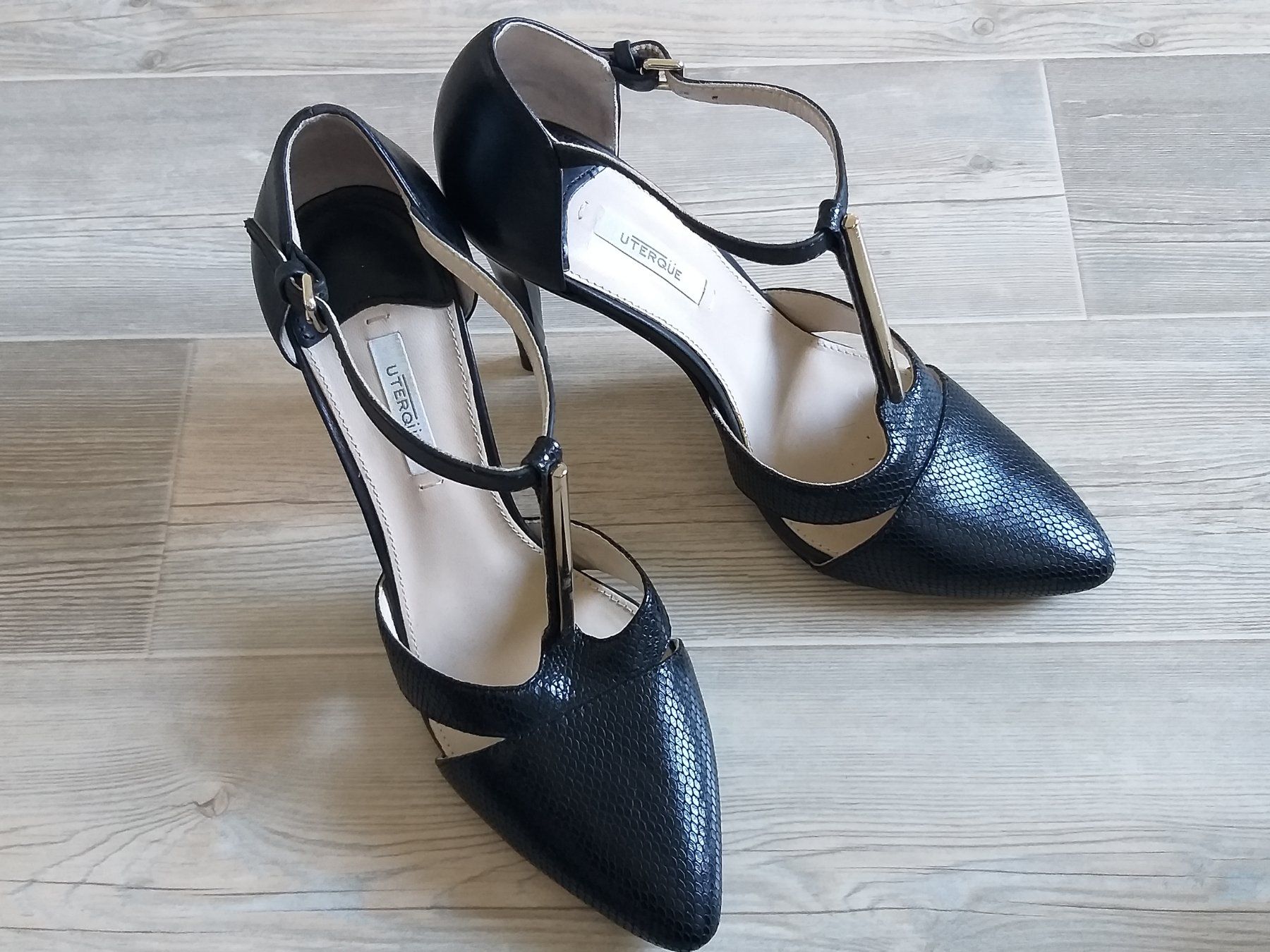 Scarpe da donna: UTERQÜE Chaussures / Schuhe pointure / Nummer 39 – Usato da Cossonay-ville venduto da Super-Price-Quality 7