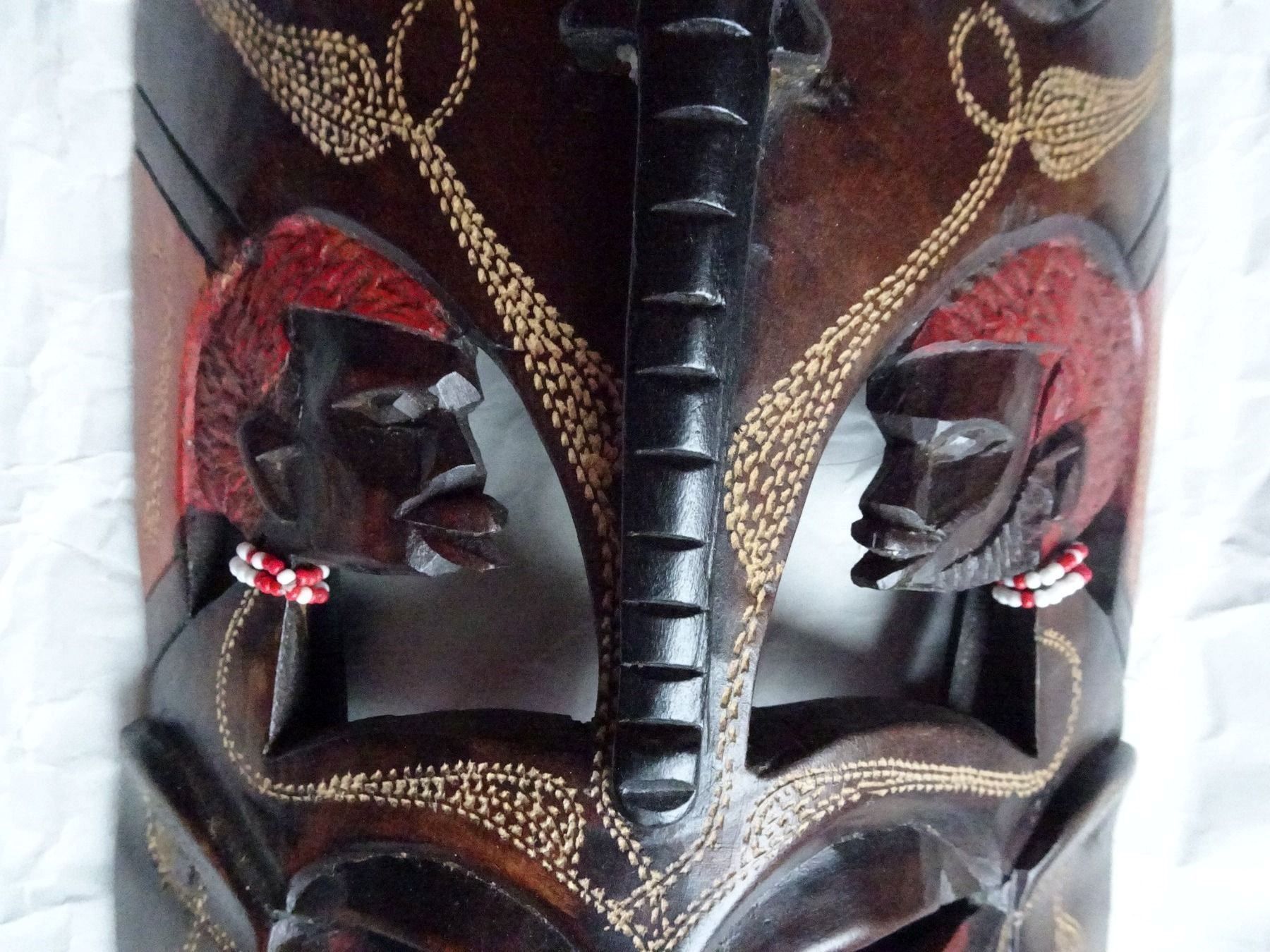 Arte internazionale: afrikanische Maske – Nuovo (secondo la descrizione) da Aadorf venduto da Chnorli-Furz 1