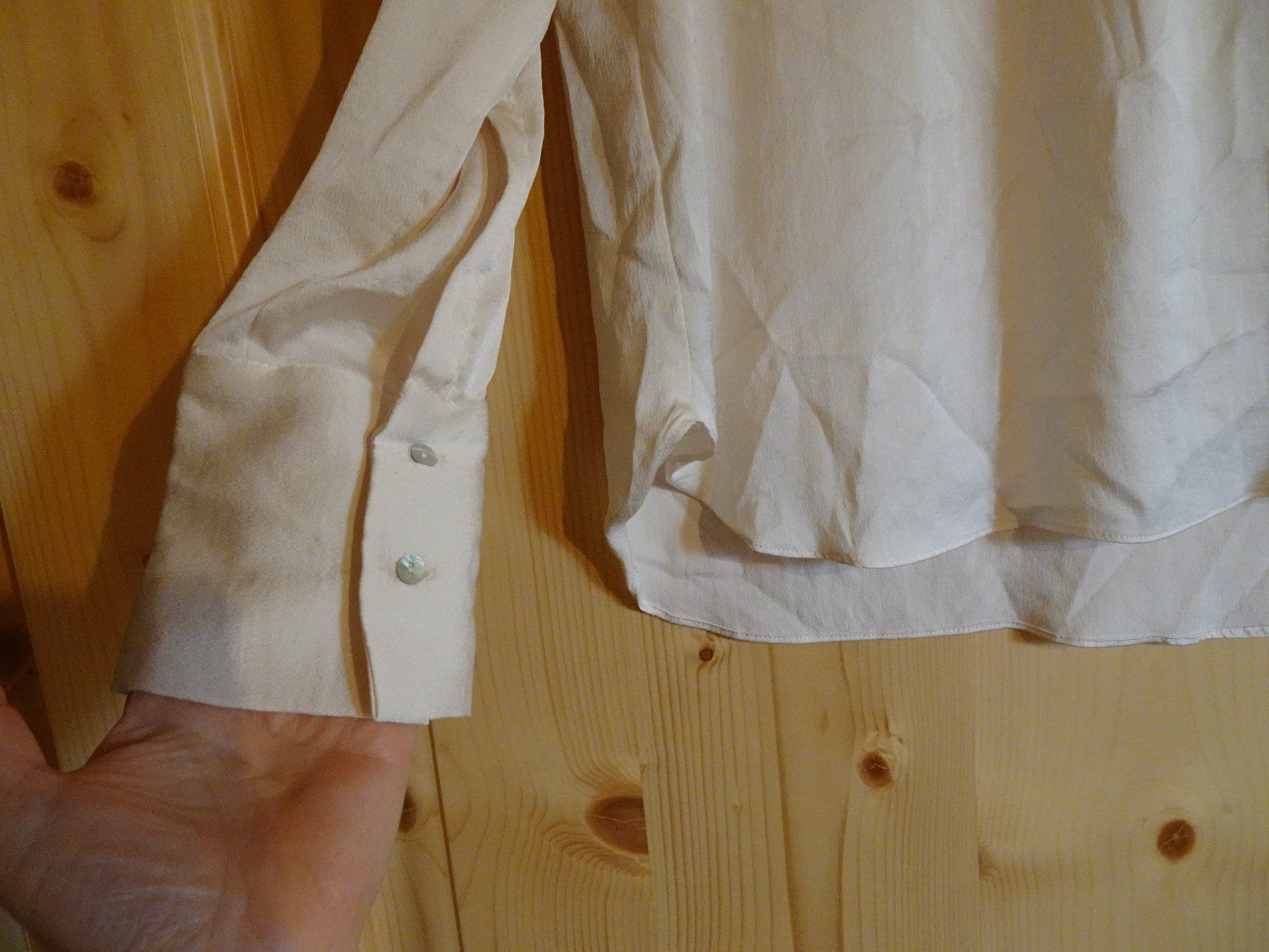 Mango Camicette: Hellbeige Bluse von Mango Gr. S - 240861 – Usato da Küssnacht am Rigi venduto da Good4Deckeli 2