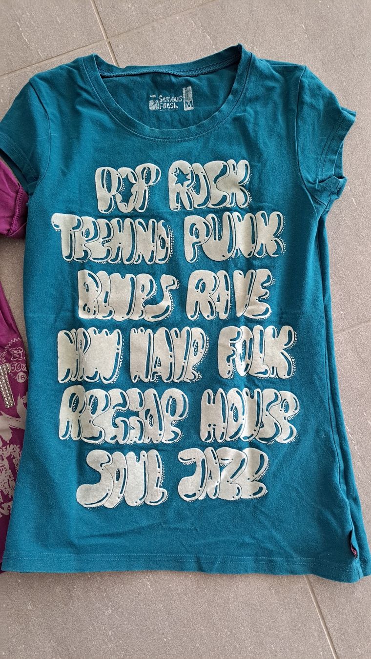 T-Shirts: lässige Shirts im Set Gr. M – Gebraucht aus Winterthur von Dream_of 2